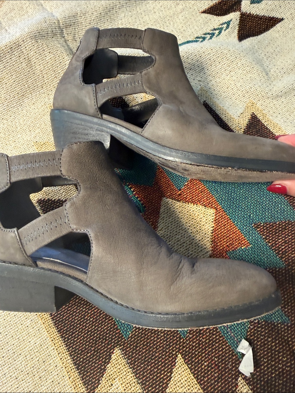 Eileen Fisher Taupe Cutout Ankle Booties suede size 5.5